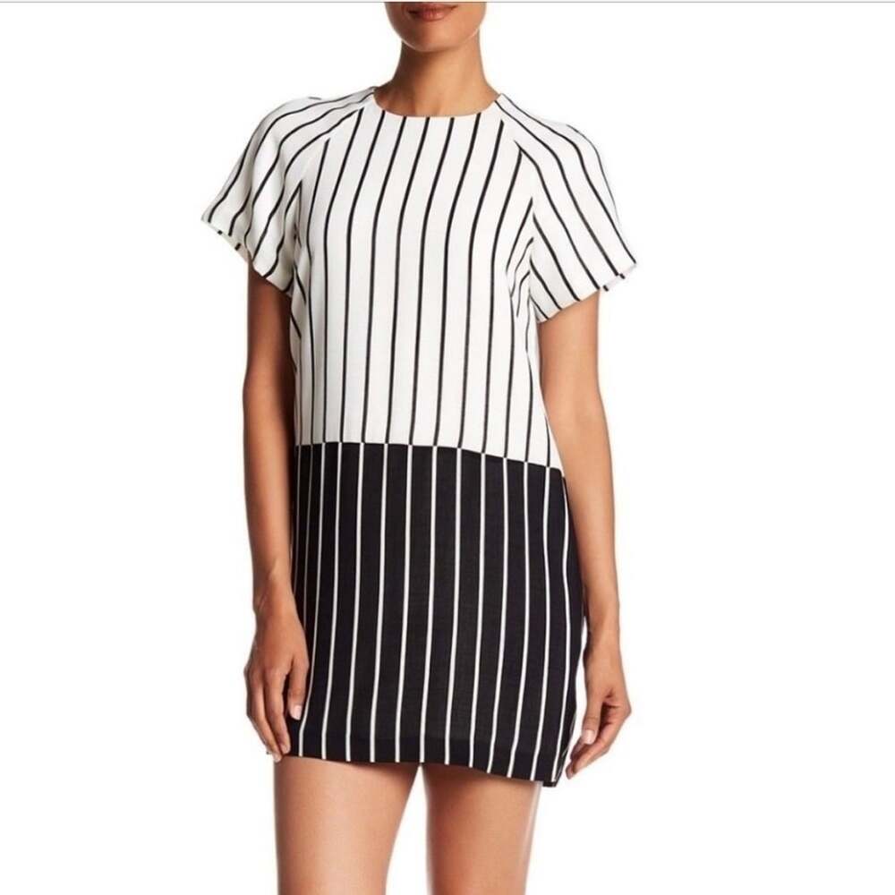 Ali & Jay Women's Blocked Striped Courtyard Shift Mini Dress Size S